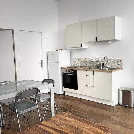 Argence T2 Apartment